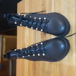 Charter Club Shiloh booties. Size 11M